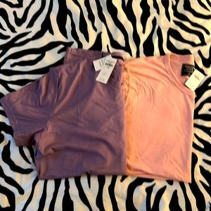 Abercrombie & Fitch and Hollister T-shirts (2)